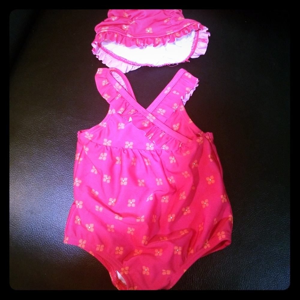 Swimming clothes